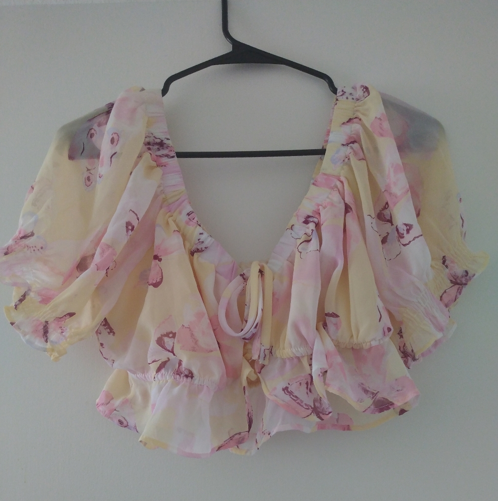 Cozy Fox butterfly crop